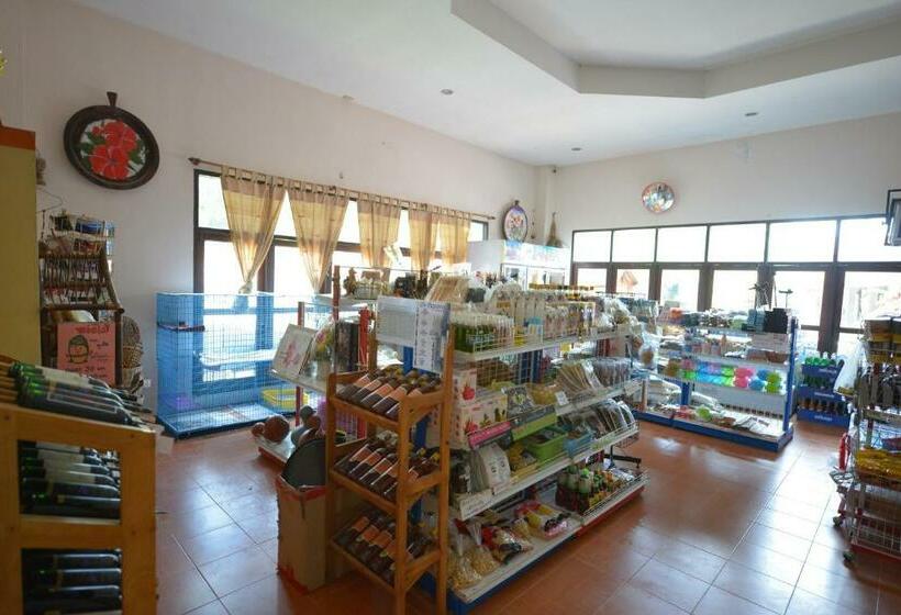 Отель Phurua Bussaba Resort & Spa