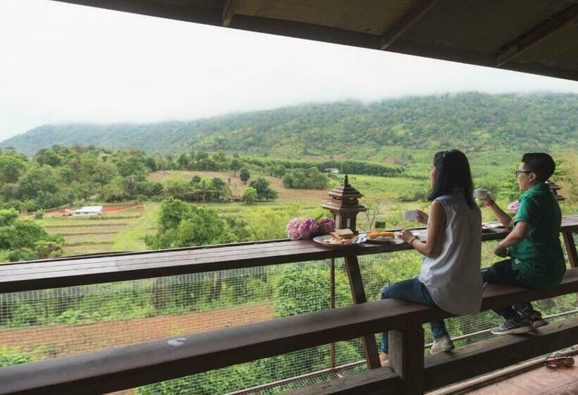 Отель Phurua Bussaba Resort & Spa