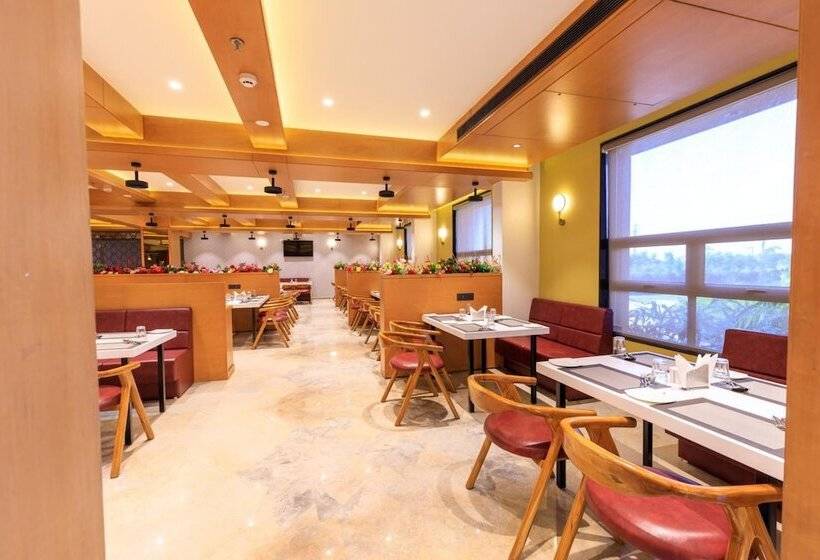 בית מלון כפרי Lords Eco Inn Jamnagar - Apple Gate