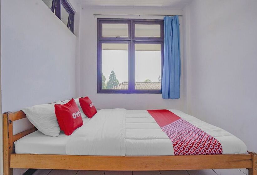 호텔 Oyo 90352 Villa Agape 2