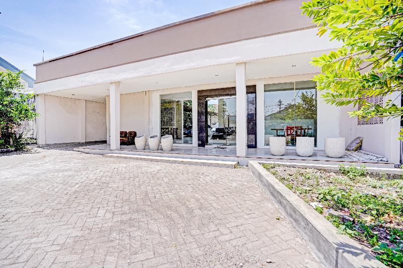 酒店 Oyo 90393 Pondok Nusa Indah Syariah