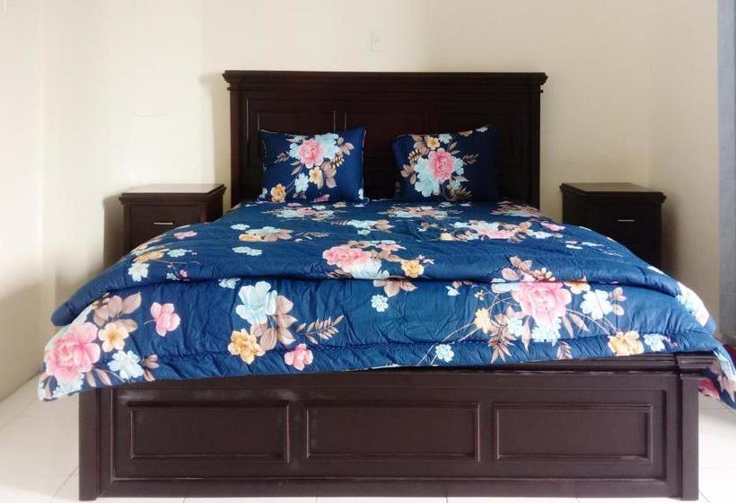 فندق Oyo 90414 Kalangan Kita