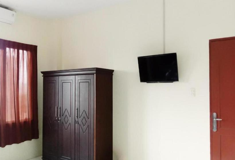 فندق Oyo 90414 Kalangan Kita