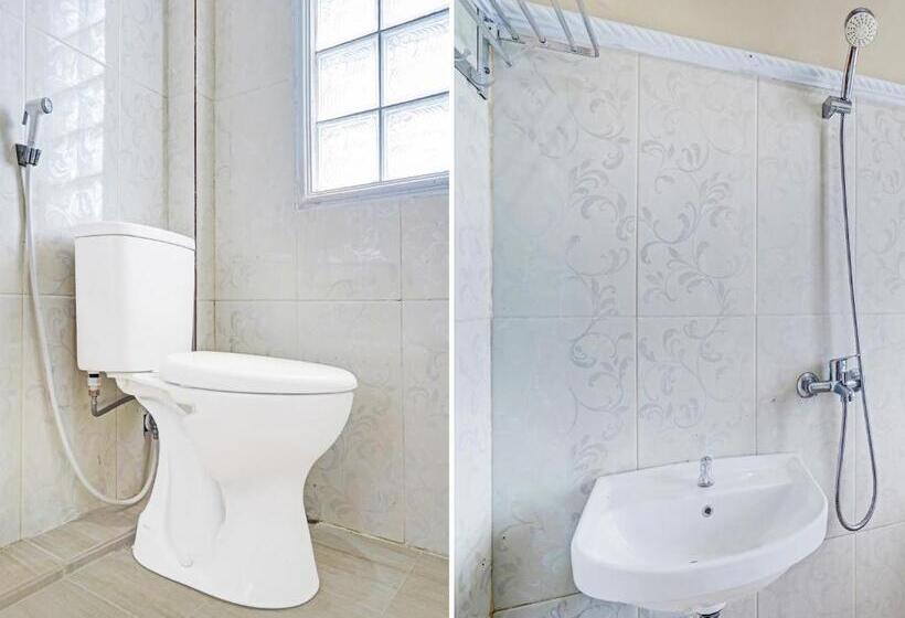 ホテル Oyo 90416 Wisma Wayang Ajen