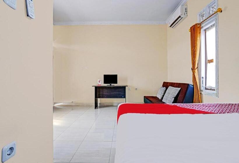 ホテル Oyo 90416 Wisma Wayang Ajen