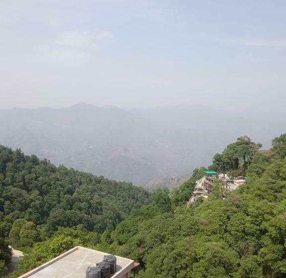 בית מלון כפרי Prithvi Resort Valley