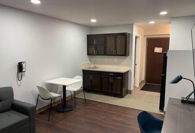 فندق Studio 6 Peoria Il