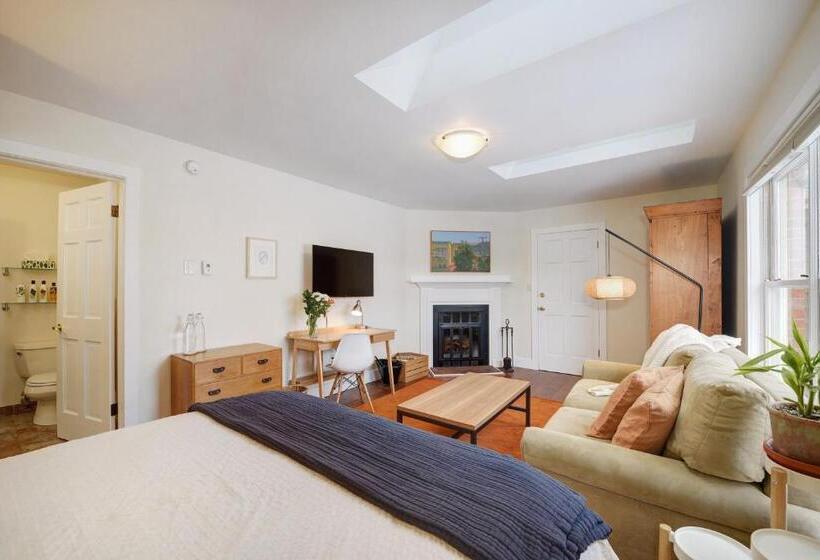 بنسيون Boulder Guest House