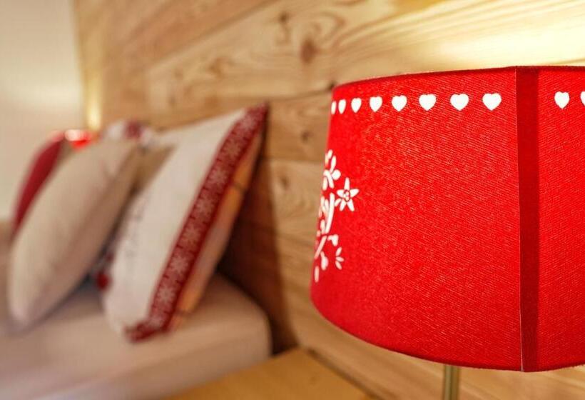 פנסיון Fohre1748