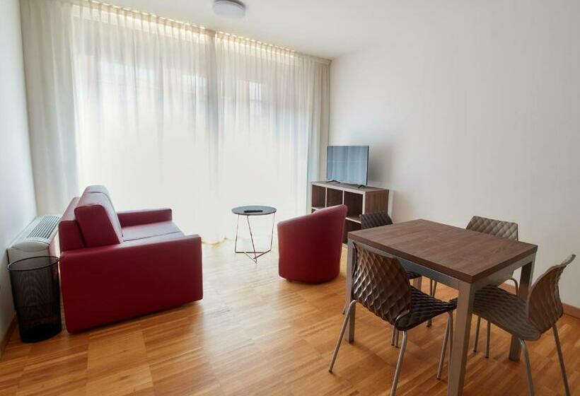 Piazza Lira Schio Residence