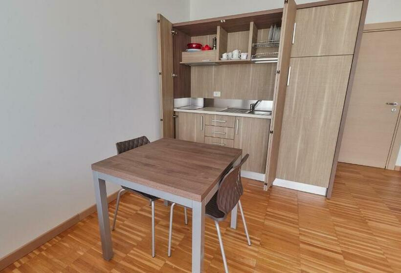 Piazza Lira Schio Residence