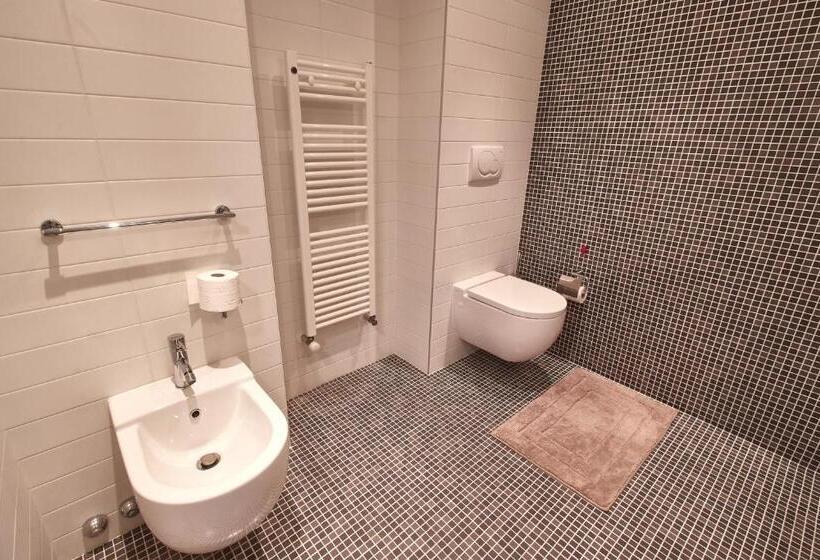 Piazza Lira Schio Residence