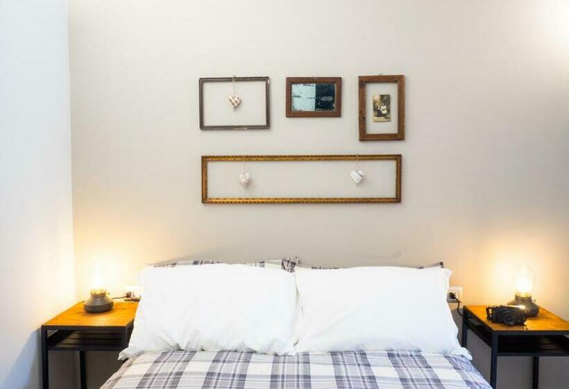 הוסטל Locanda Vecchio Cipresso