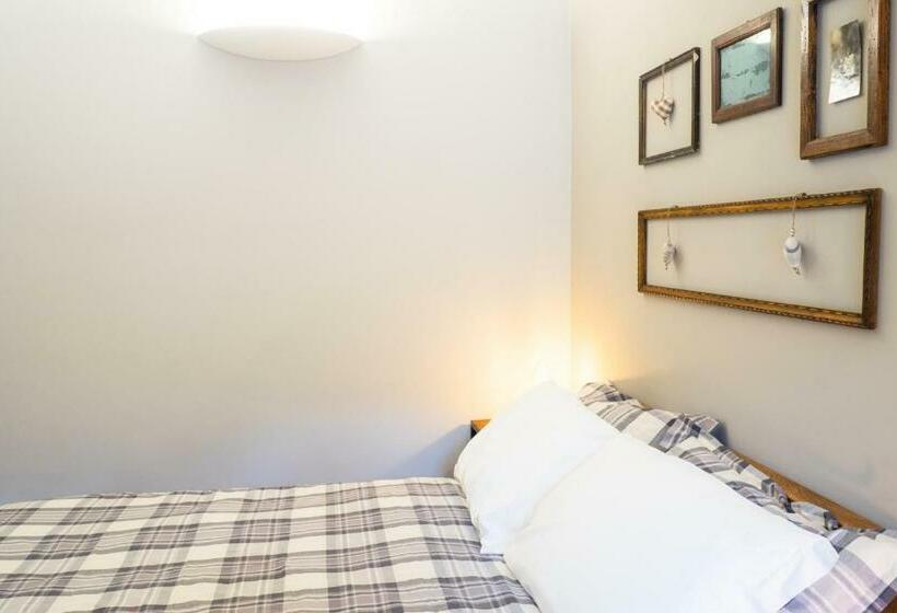 הוסטל Locanda Vecchio Cipresso