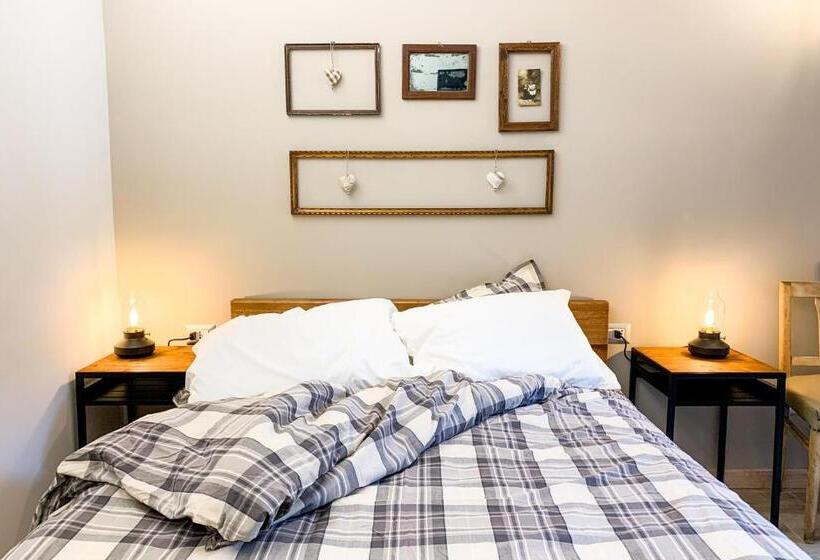 הוסטל Locanda Vecchio Cipresso