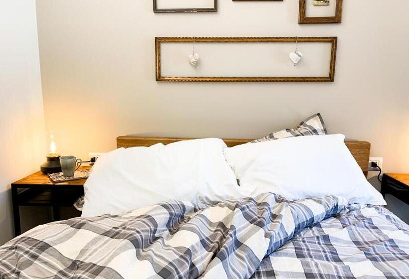 הוסטל Locanda Vecchio Cipresso