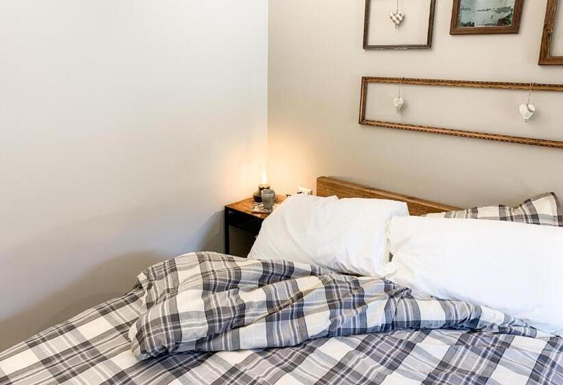 הוסטל Locanda Vecchio Cipresso