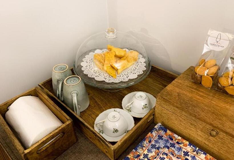 הוסטל Locanda Vecchio Cipresso