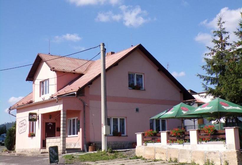 فندق صغير U Křemílka