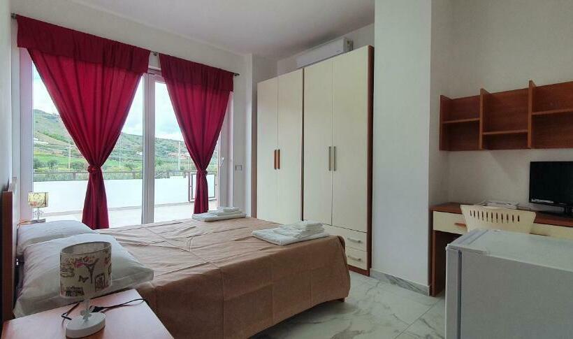 Bed and Breakfast Alepou Guest House