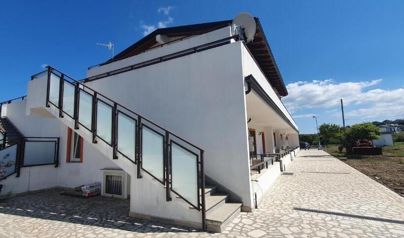 Bed and Breakfast Alepou Guest House