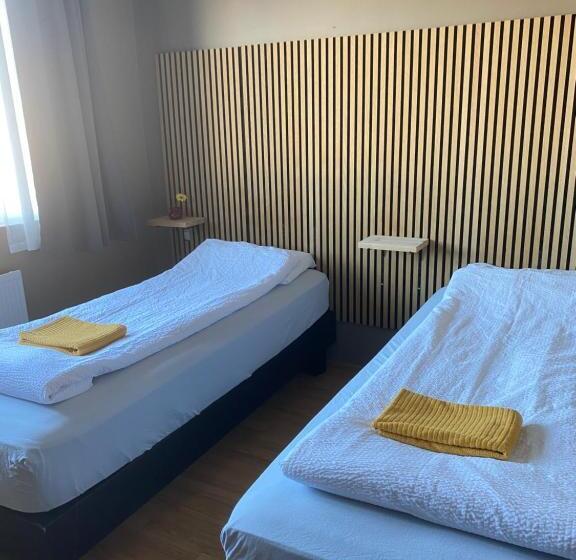 تختخواب و صبحانه Stöð Guesthouse And Apartments