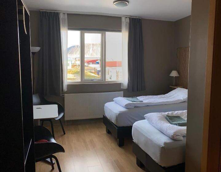 تختخواب و صبحانه Stöð Guesthouse And Apartments