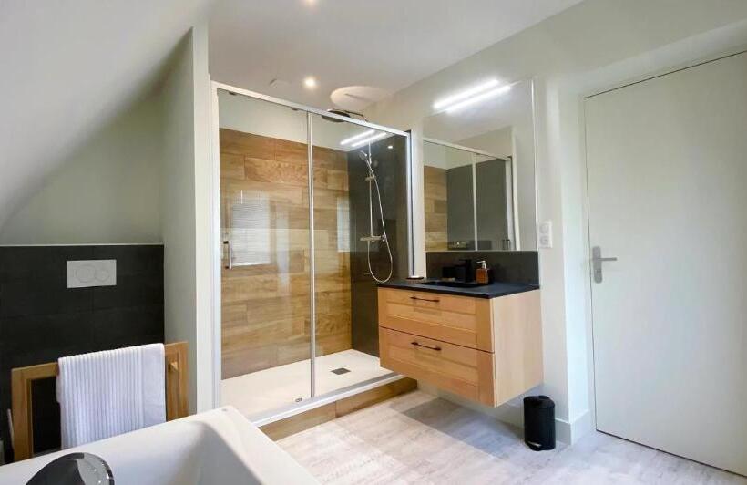 مبيت وإفطار Ty Menez