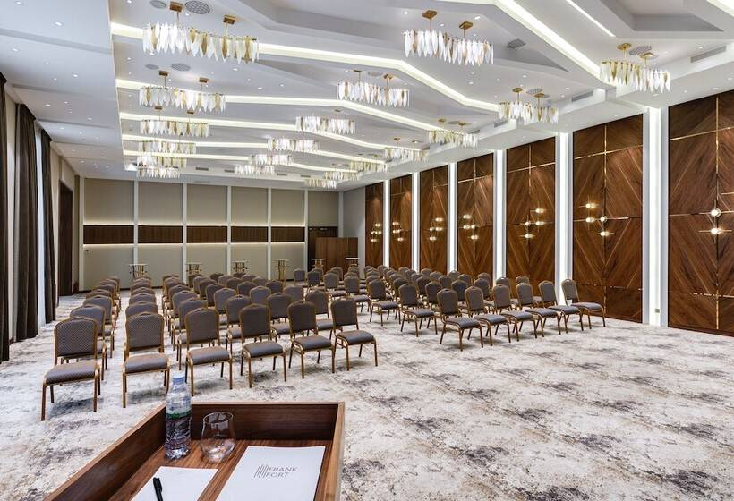 Frankfort Hotel And Spa