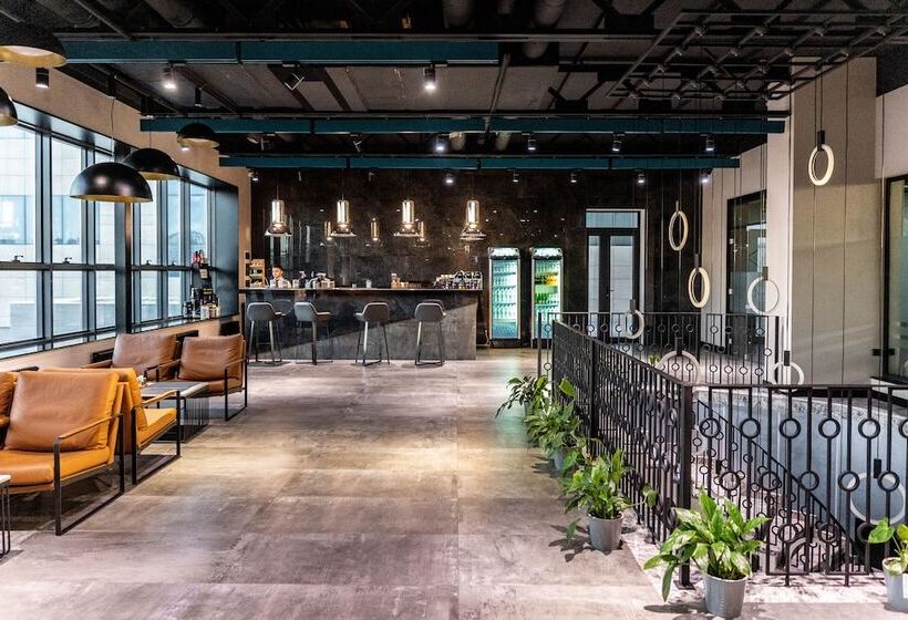 Frankfort Hotel And Spa