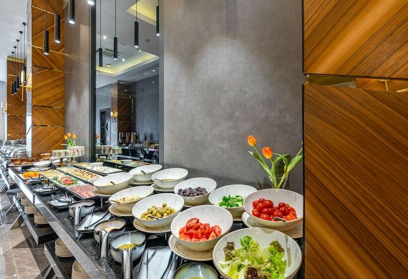 Frankfort Hotel And Spa