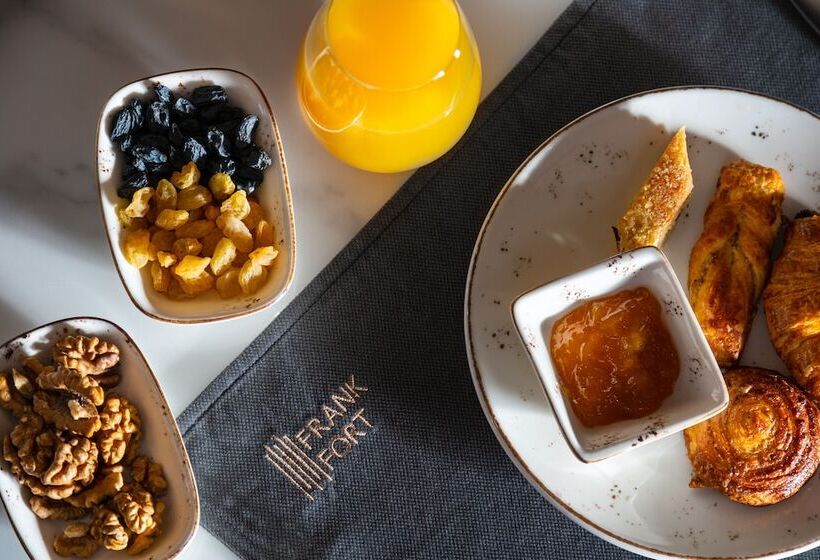 Frankfort Hotel And Spa