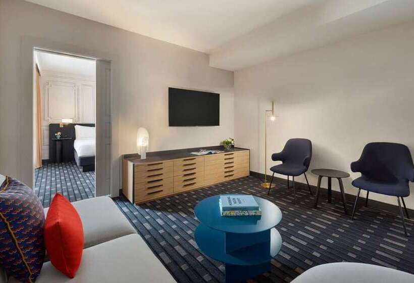 Отель 106 Jefferson Huntsville, Curio Collection By Hilton