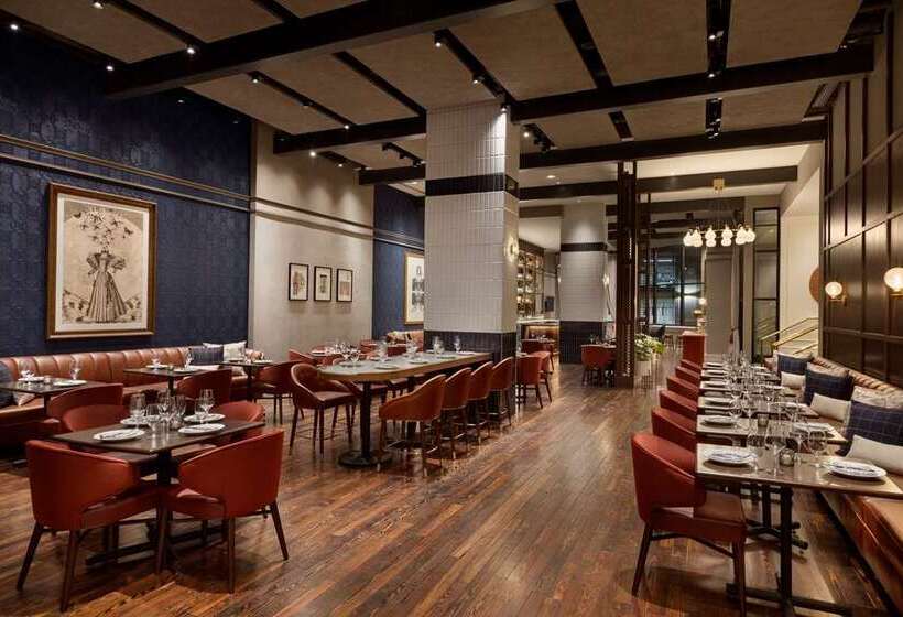 Отель 106 Jefferson Huntsville, Curio Collection By Hilton