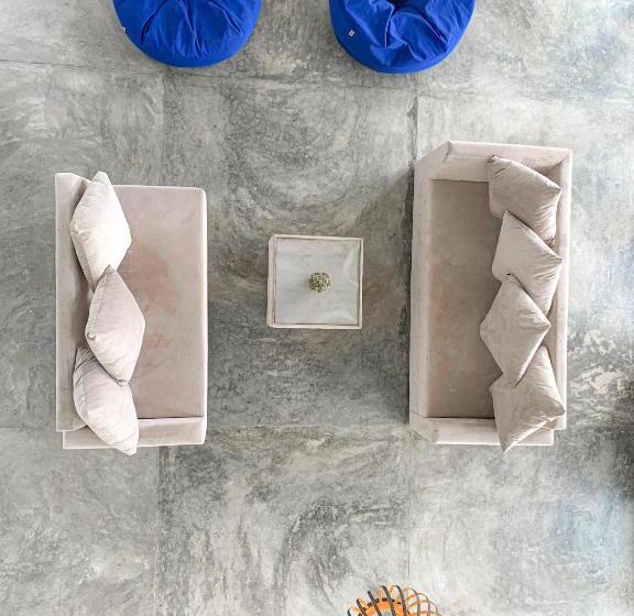 酒店 360 Surf Weligama Bay