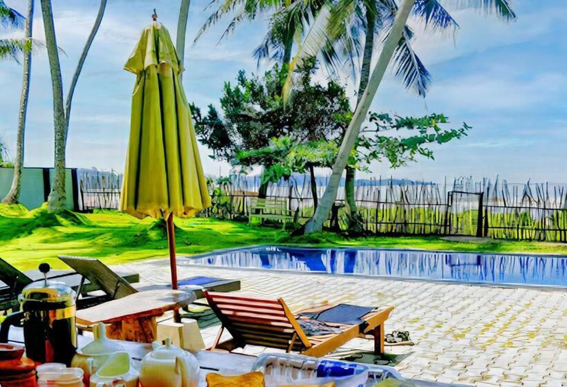 酒店 360 Surf Weligama Bay