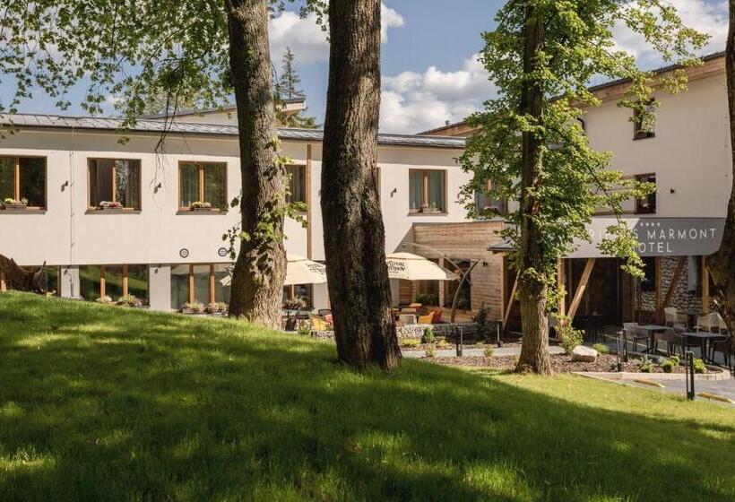 Отель Arietes Marmont Resort