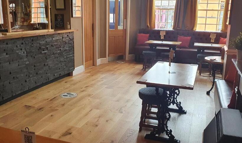 בית מלון כפרי Bold Arms