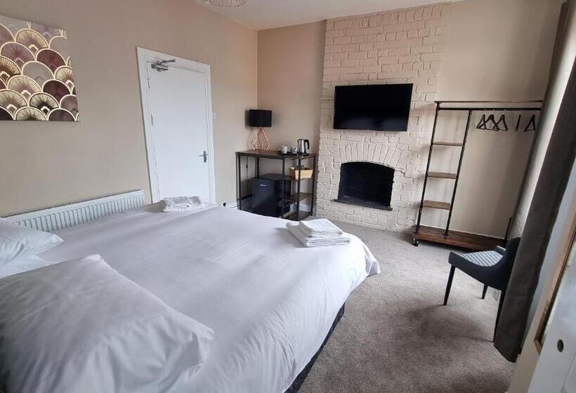 בית מלון כפרי Bold Arms