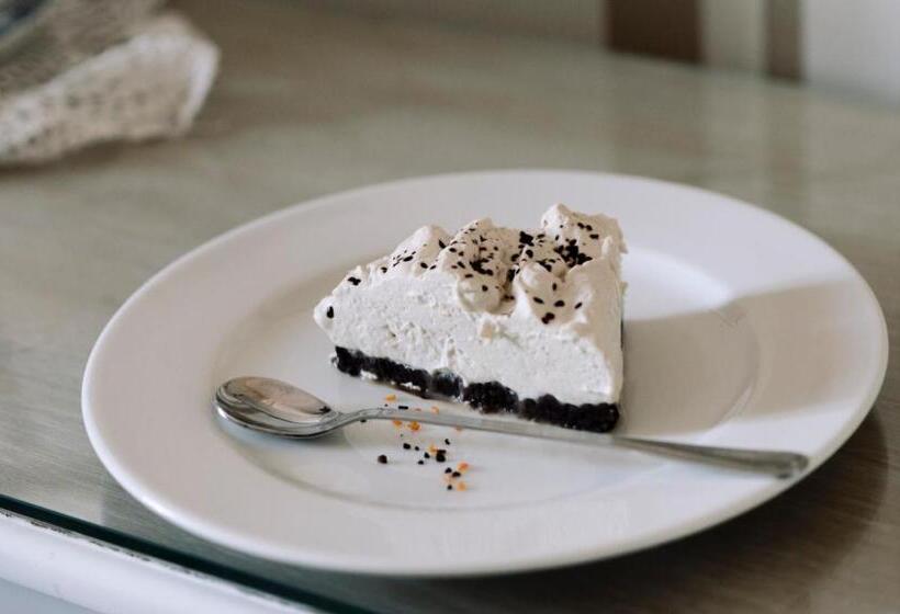 Отель Casa Barbabuc