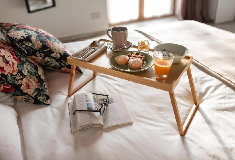 בית מלון כפרי Cascina Pajanòt