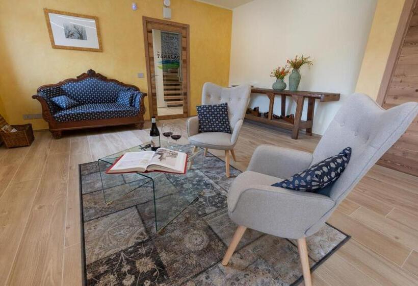 בית מלון כפרי Cascina Pajanòt