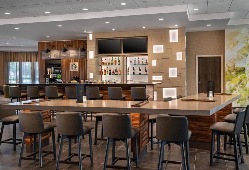 فندق Courtyard By Marriott Petaluma Sonoma County