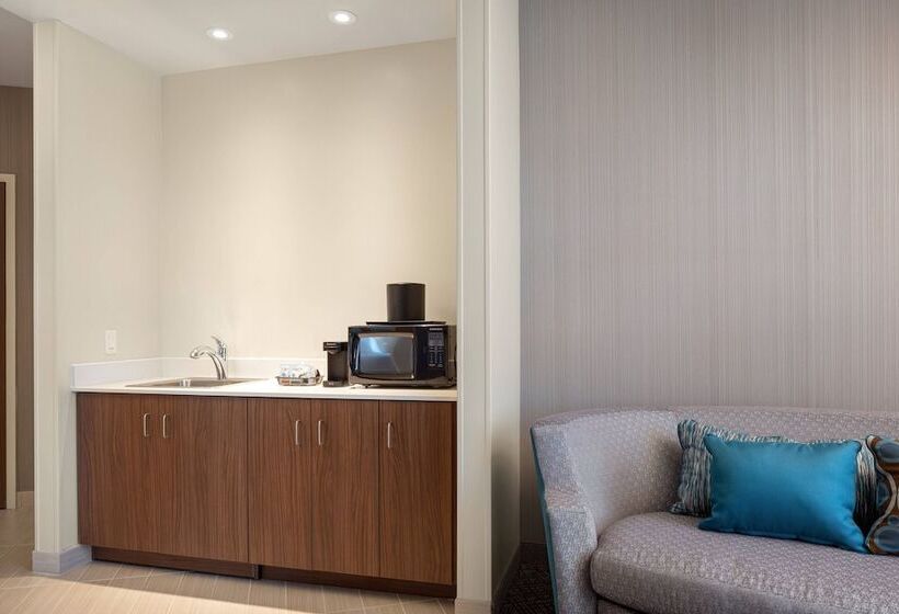 فندق Courtyard By Marriott Petaluma Sonoma County