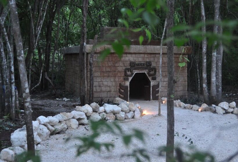 هتل Ecoturismo Yax Ha By Rotamundos