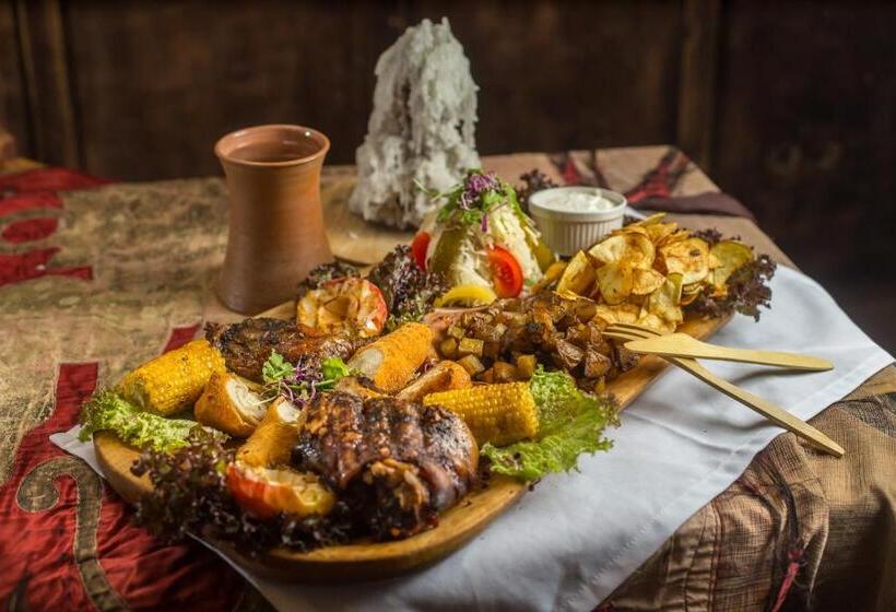 فندق Excalibur Mini