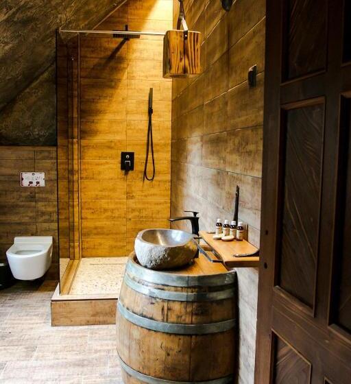 فندق Excalibur Mini