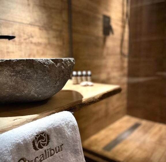 فندق Excalibur Mini