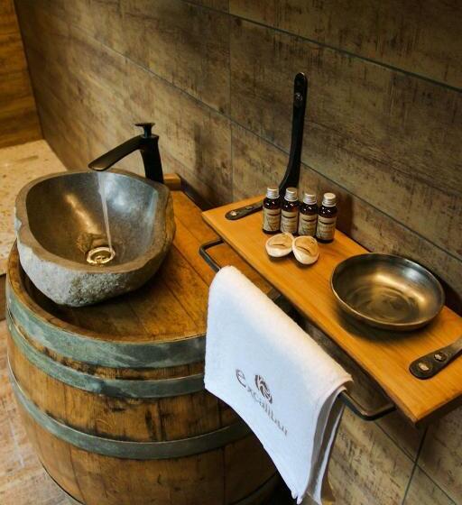 فندق Excalibur Mini