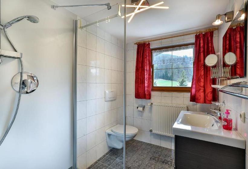 בית מלון כפרי Haus Wiesenrand Kurz